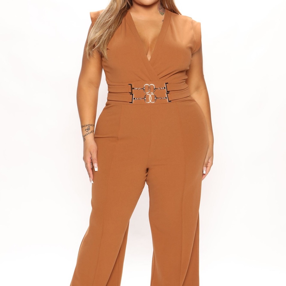 Long fitted, stretchy jumpsuit